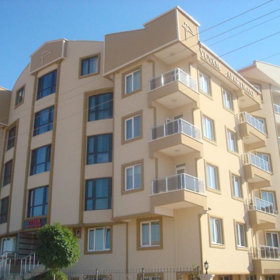 yuvam-kiz-ogrenci-aparti